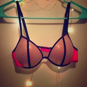 Victoria’s Secret Bikini Top Pink “The Fabulous”